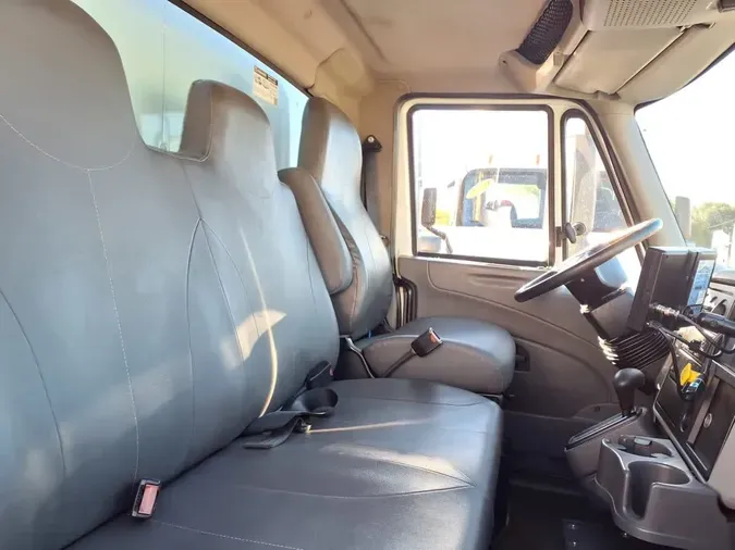2018 NAVISTAR INTERNATIONAL 4300 LP