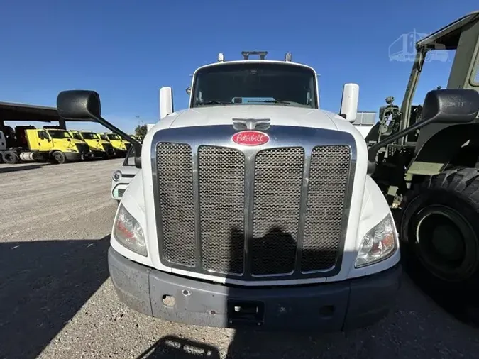 2018 PETERBILT 579