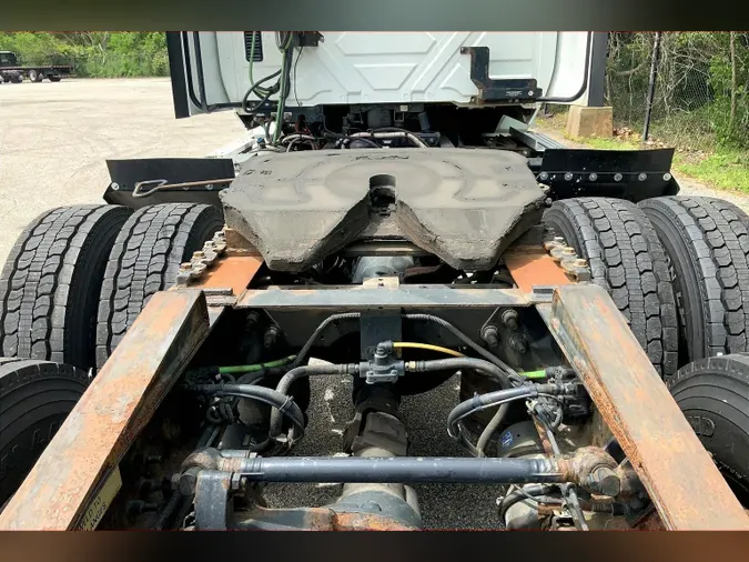 2019 INT LT625 6x4