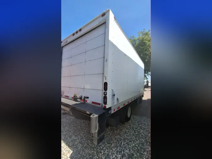 2018 ISUZU NPR HD