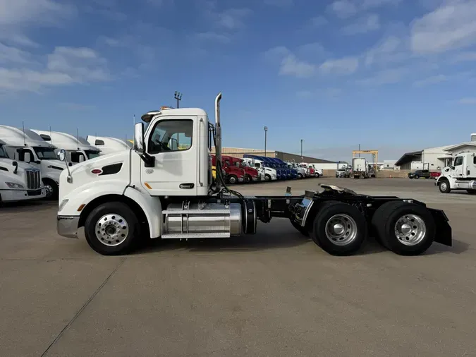 2021 Peterbilt 579