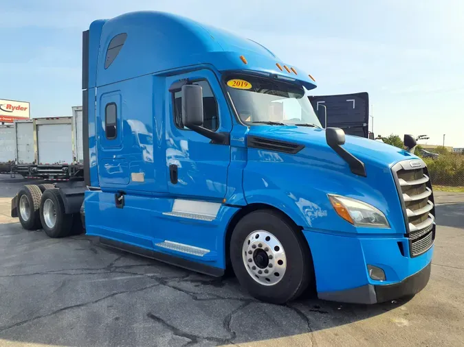 2019 FREIGHTLINER/MERCEDES NEW CASCADIA PX12664