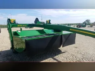 2015 John Deere 630
