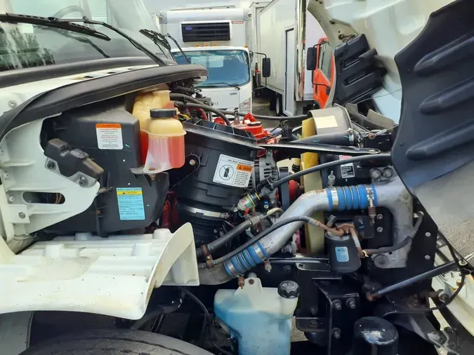 2019 FREIGHTLINER M2 106