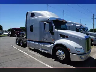 2020 Peterbilt 579