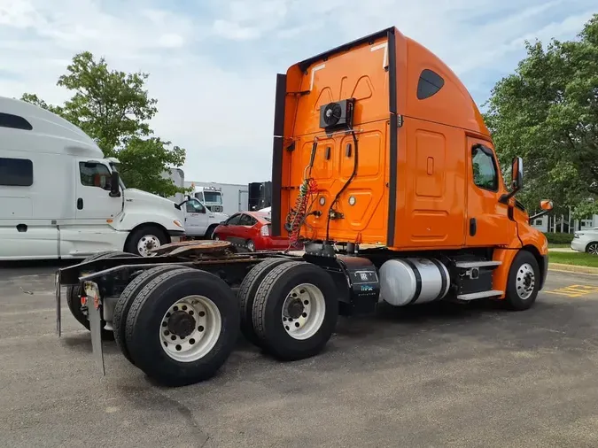 2019 FREIGHTLINER NEW CASCADIA PX12664