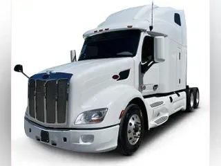 2022 Peterbilt 579