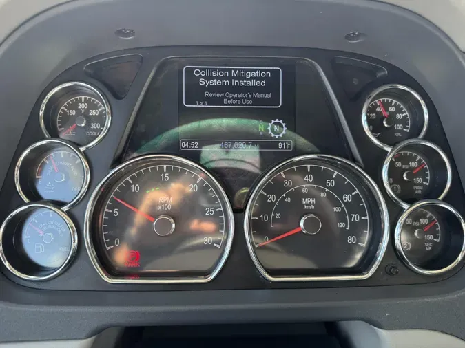 2022 Peterbilt 579