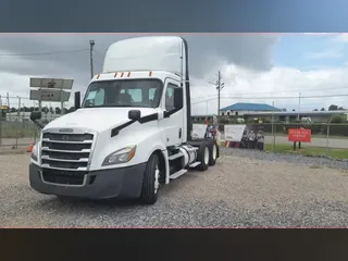 2019 FREIGHTLINER/MERCEDES NEW CASCADIA PX12664