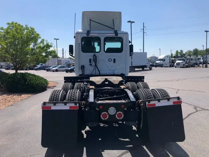 2022 Freightliner PE116DC