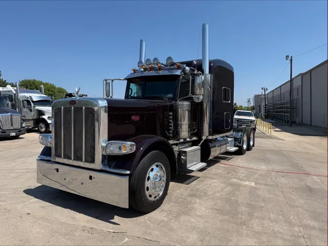 2022 Peterbilt 389