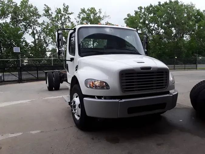 2019 FREIGHTLINER/MERCEDES M2 106a9edeb517eaf7bfe7916391f09314f60