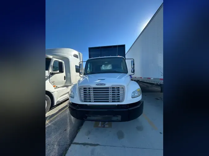 2016 FREIGHTLINER/MERCEDES M2 106