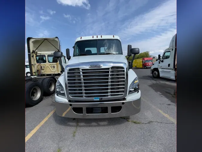 2016 FREIGHTLINER/MERCEDES CASCADIA 125