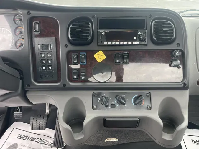 2022 Freightliner Business Class M2 112