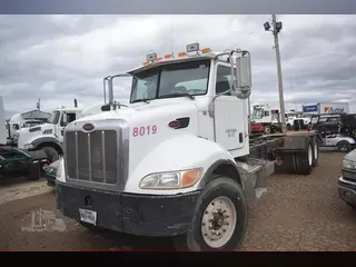 2006 PETERBILT 335