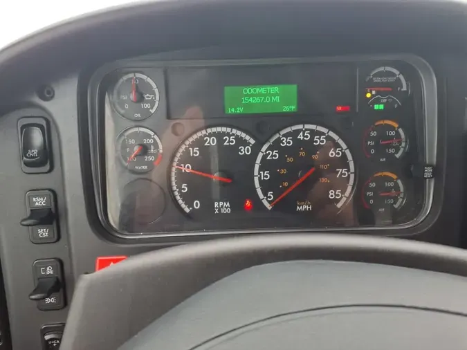 2019 FREIGHTLINER/MERCEDES M2 106