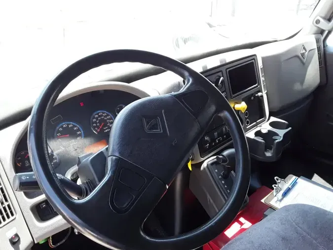 2019 NAVISTAR INTERNATIONAL 4300