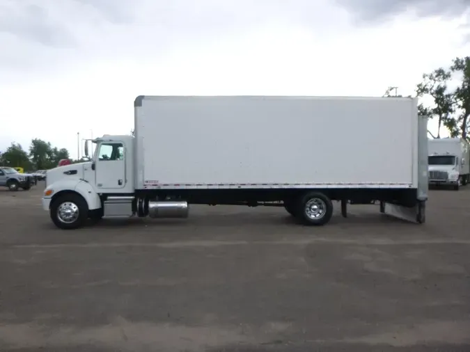 2021 Peterbilt 337