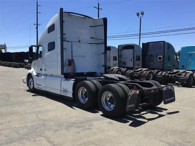 2022 VOLVO VNL64T760a9fc3148986c94dd86fb35b13e389451