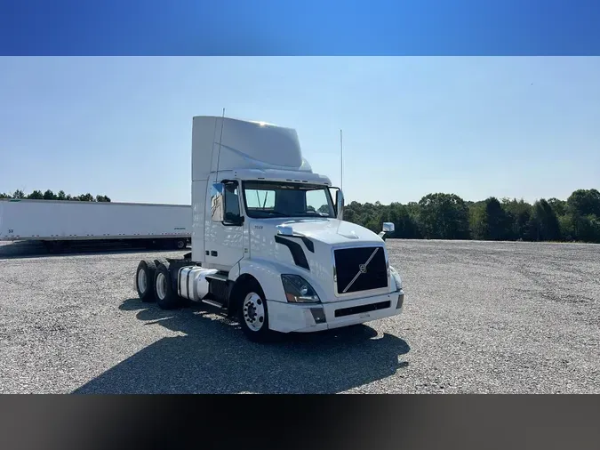 2016 Volvo VNL300a9fd35af25f9901d128360a710254a6b