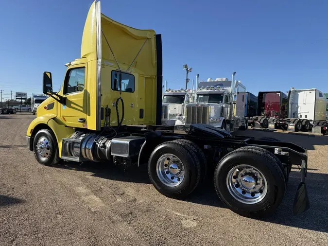 2021 Peterbilt 579