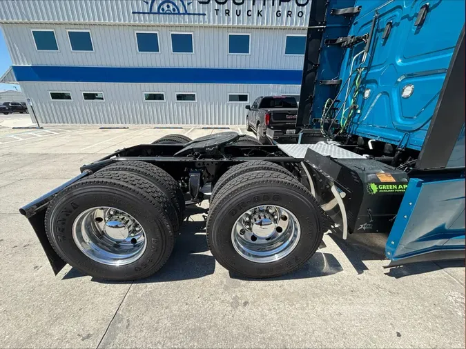 2024 Freightliner Cascadia 126