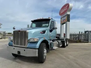 2022 Peterbilt 567