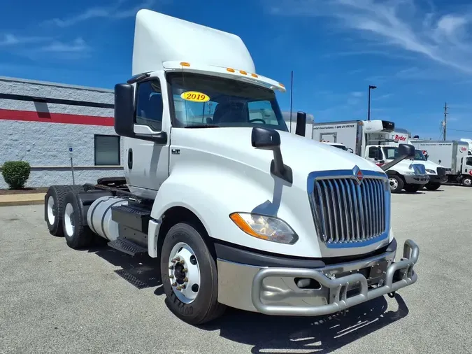 2019 NAVISTAR INTERNATIONAL LT625 DAYCAB T/Aaa017d1765d8e864b8d112bf48173f07