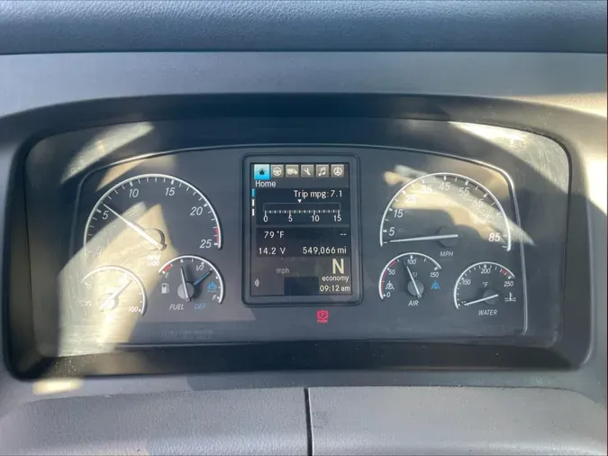 2021 Freightliner Cascadiaaa044d38906b49566a2a8212df7c324f