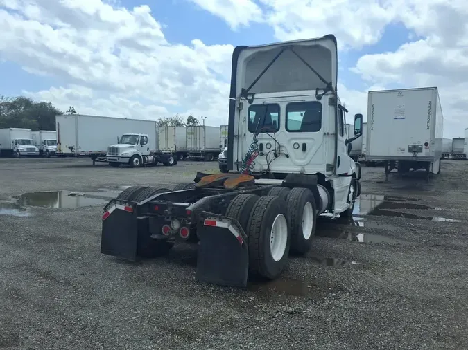 2021 FREIGHTLINER/MERCEDES NEW CASCADIA PX12664