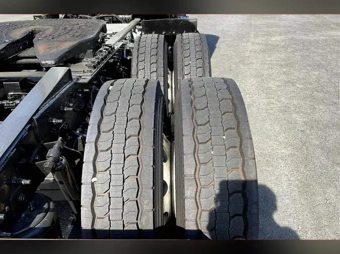 2021 INT LT625 6x4