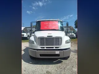 2016 FREIGHTLINER/MERCEDES M2 106
