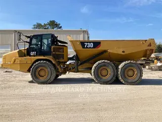 2019 Caterpillar 730