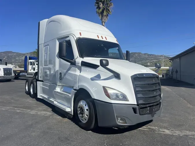2019 Freightliner Cascadia