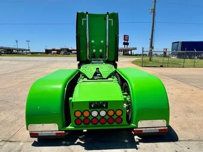 2020 Peterbilt 579