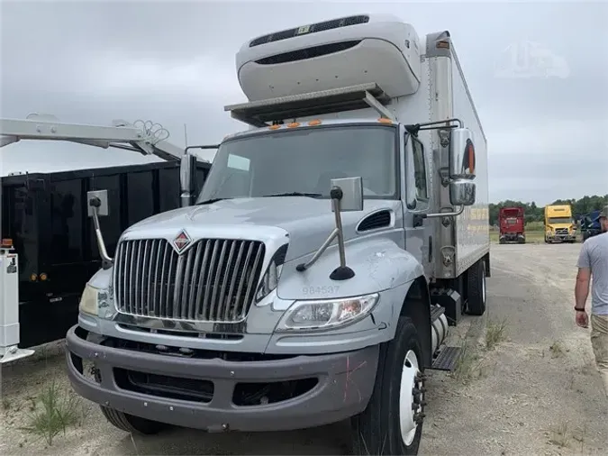 2018 INTERNATIONAL DURASTAR 4300