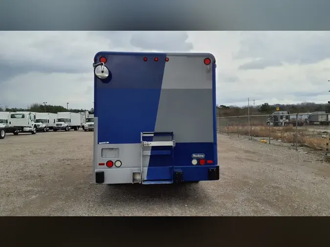 2019 NAVISTAR INTERNATIONAL 4300LP (4X2)