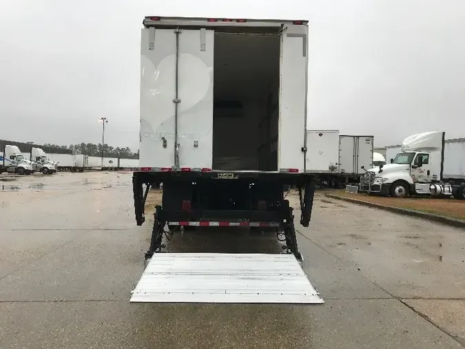 2017 Freightliner M2