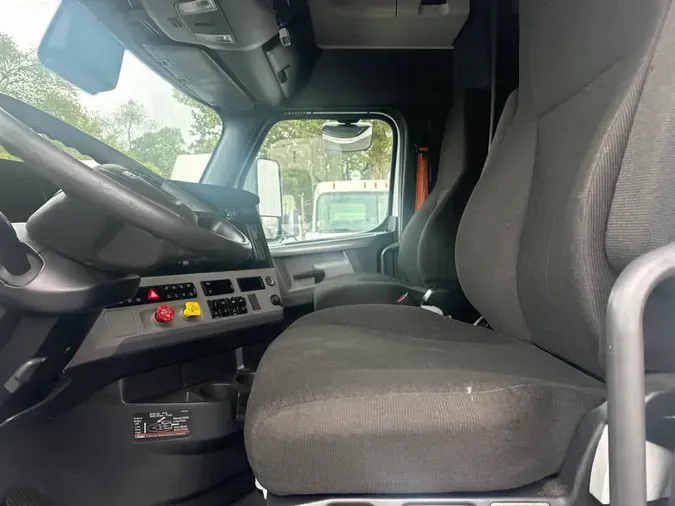 2021 FREIGHTLINER/MERCEDES NEW CASCADIA PX12664