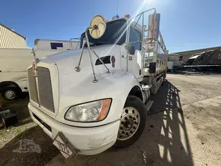 2014 KENWORTH T370