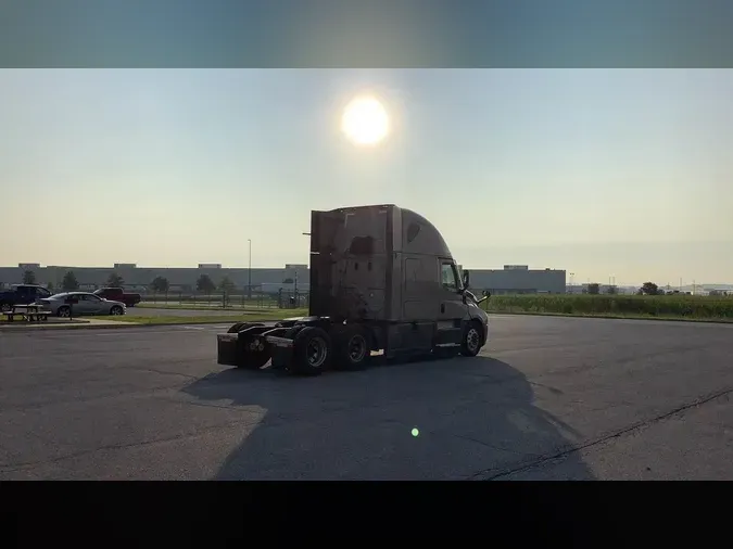 2023 Freightliner Cascadia 126aa2099f5738f9457b5d3d82896aee2e7