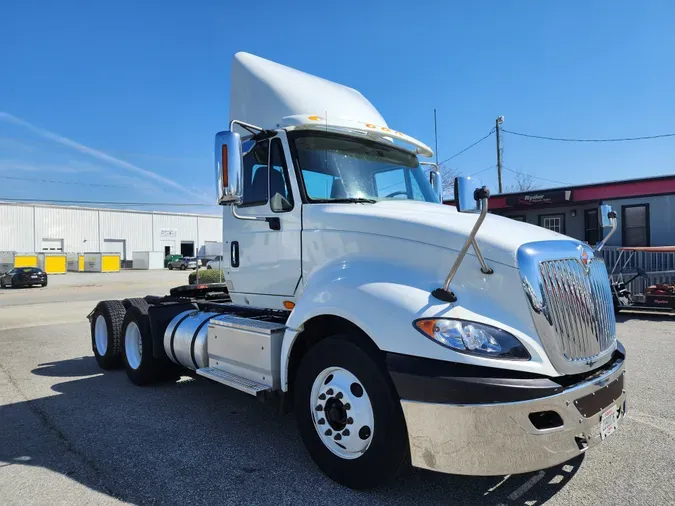 2017 FREIGHTLINER/MERCEDES CASCADIA 125