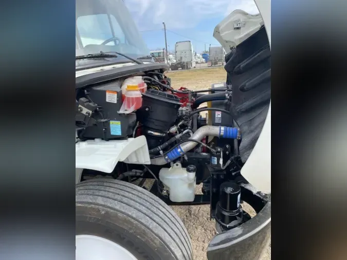 2020 FREIGHTLINER/MERCEDES M2 106