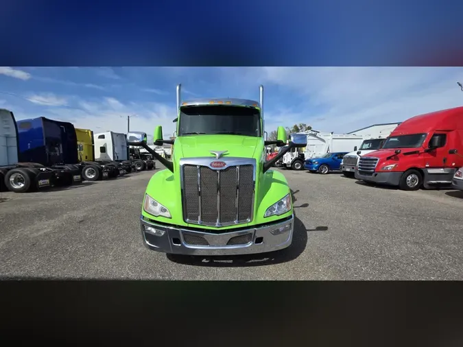 2023 Peterbilt 579