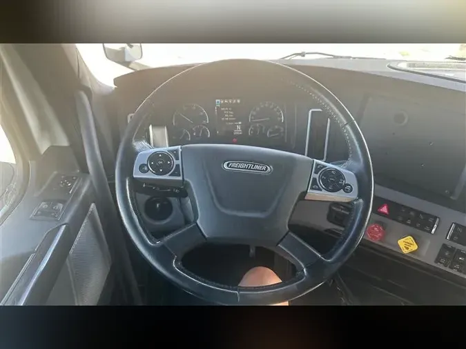 2021 FREIGHTLINER CA126