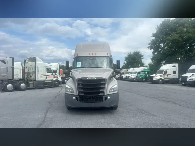 2023 Freightliner Cascadia 126aa2c33577e54c3f91960e60c525a9170