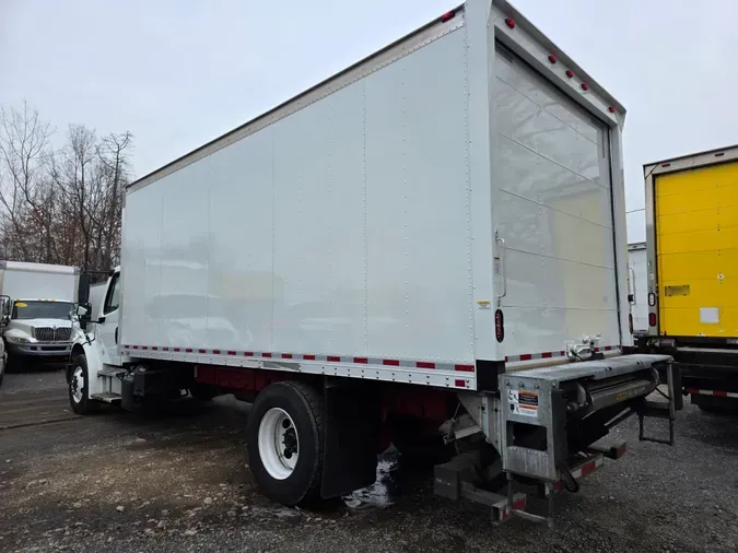 2017 FREIGHTLINER/MERCEDES M2 106