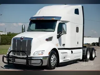 2021 PETERBILT 579