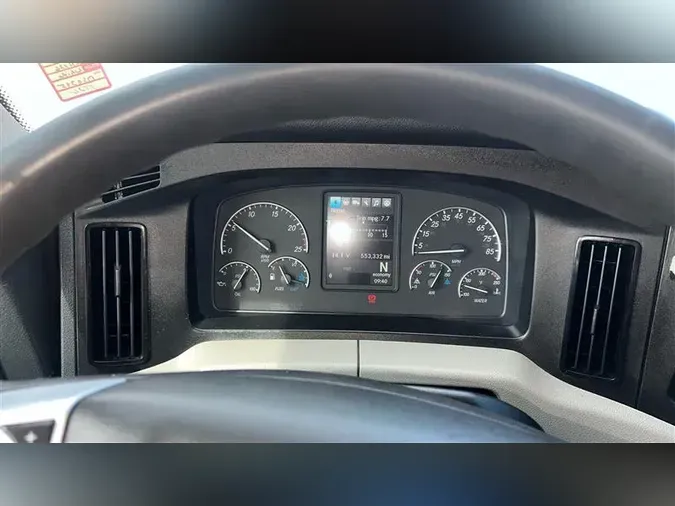 2021 FREIGHTLINER CA126